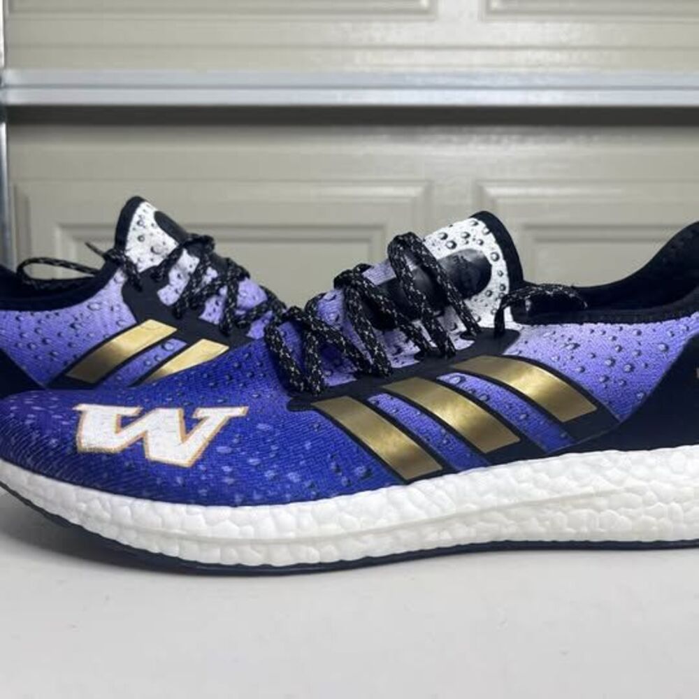 adidas Ultraboost Washington Huskies Edition size 10.5